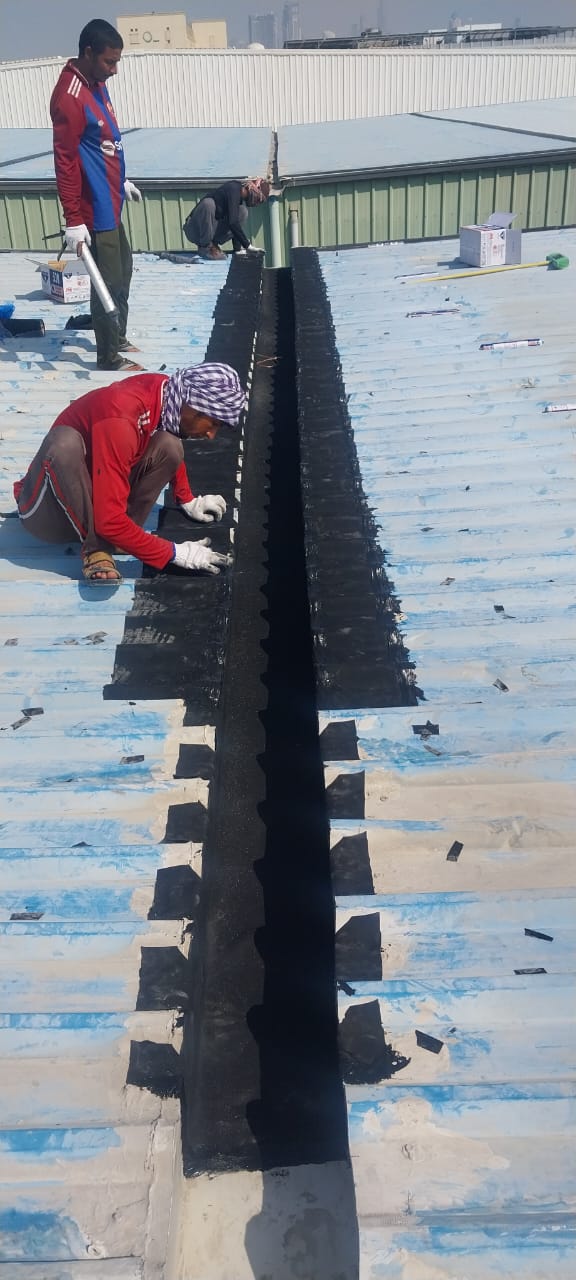 Metal Roof Gutter Waterproofing