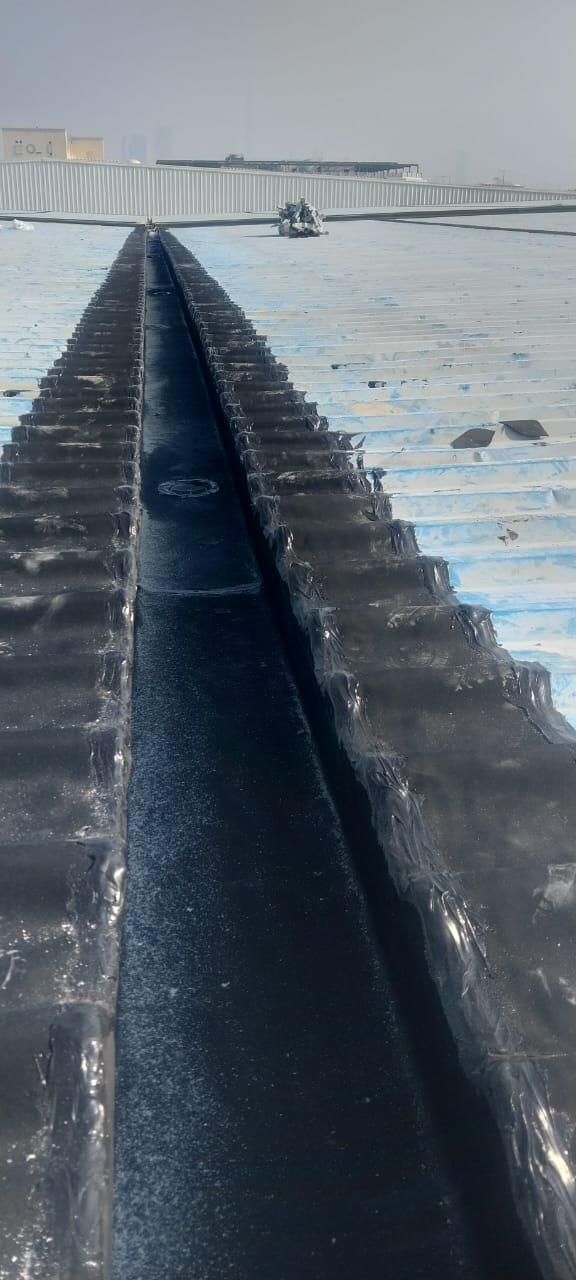 Metal Roof Gutter Waterproofing